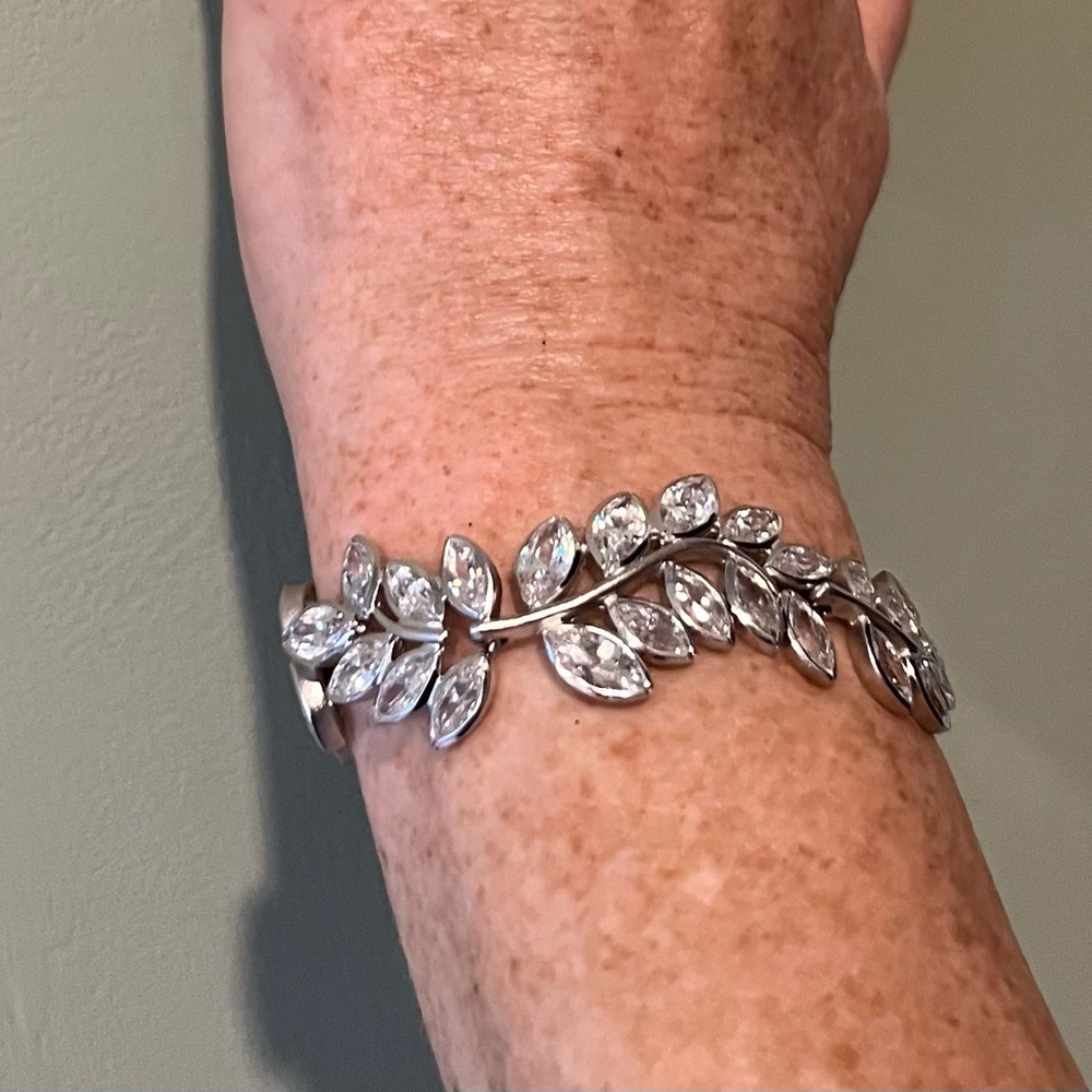 CZ / Rhodium Plated Brass Vine Bracelet